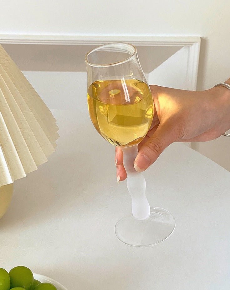 Handblown Retro Wavy Rose Wine Glasses Set of 4 Pcs