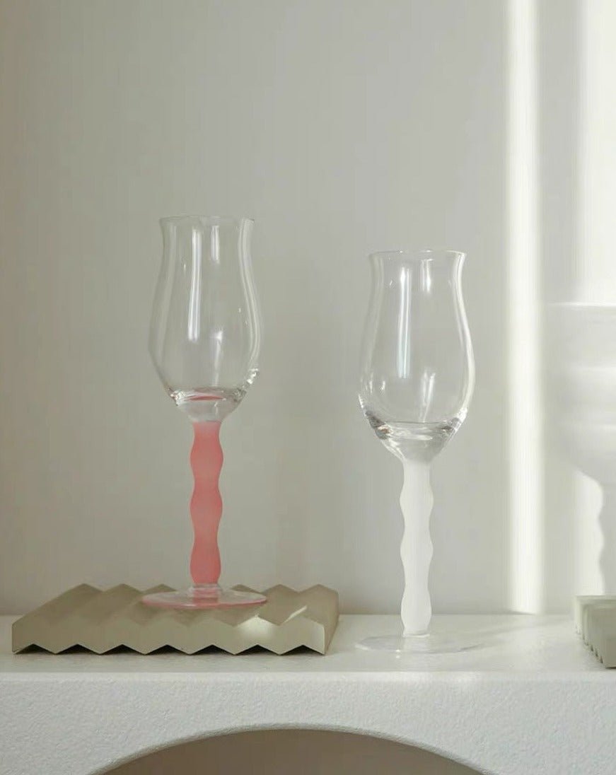 Handblown Retro Wavy Rose Wine Glasses Set of 4 Pcs
